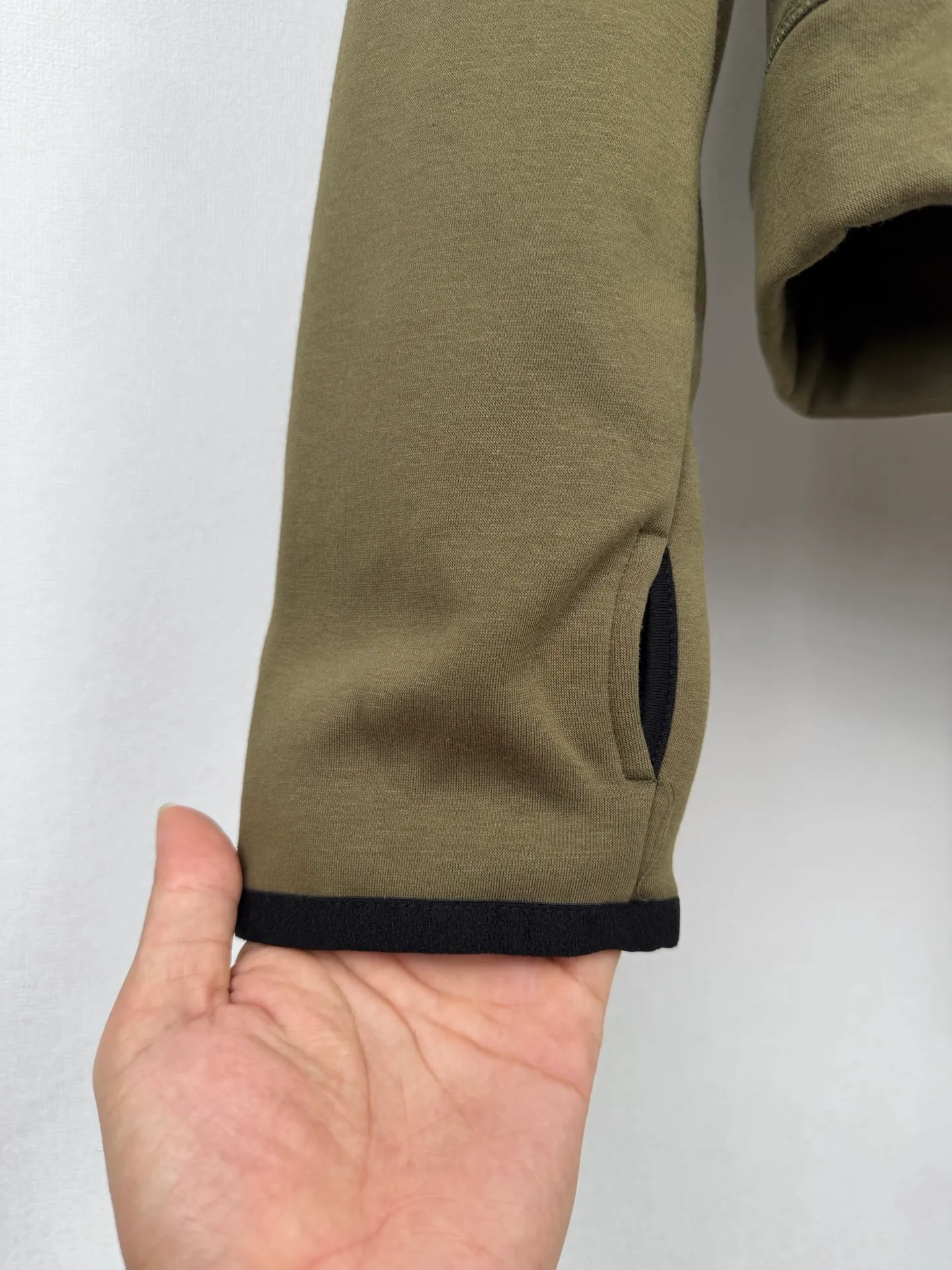 MONCLER/ 300D 90 Monlcer 1: 2: 3D 3: 4: + + : 1:1 Moncler 1:1 Moncler 1:1 Moncler 1:1 Moncler 1:1 Moncler Size： S M L XL